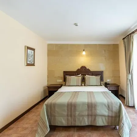 Sleeps 2, Shared Pool - Awz 304, 3 Apartment